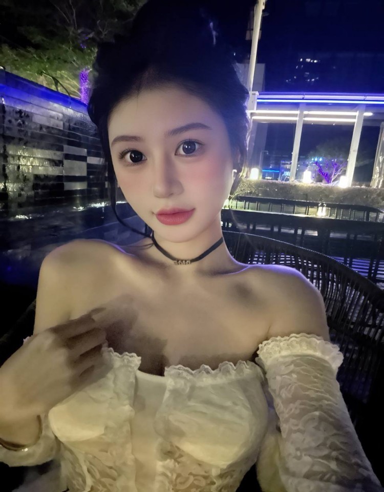 姐姐片多多免费高清电视剧,网盘资源搜索